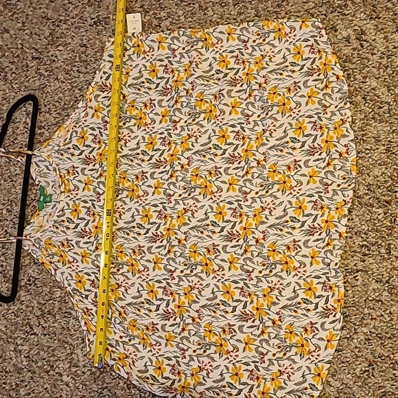 DIP BRAND WOMENS PLUS SIZE YELLOW FLORAL SLEEVELESS SUMMER TOP SIZE 3X - Picture 8 of 12